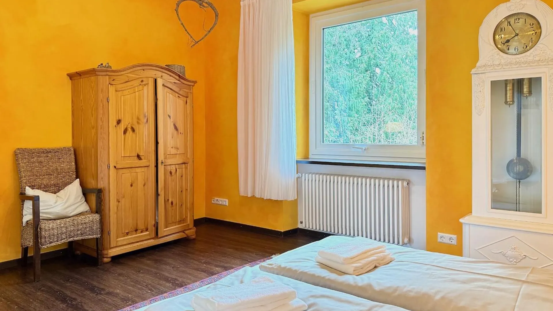 Seeperle49 - Besonders, Stilvoll Mit Eigenem Badestrand Nonnenhorn Apartment